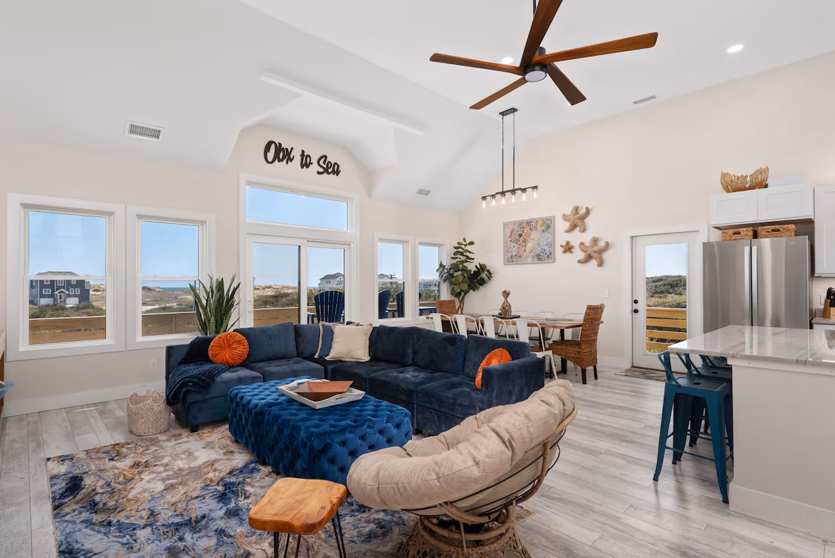 OBX to Sea — Living room image 3