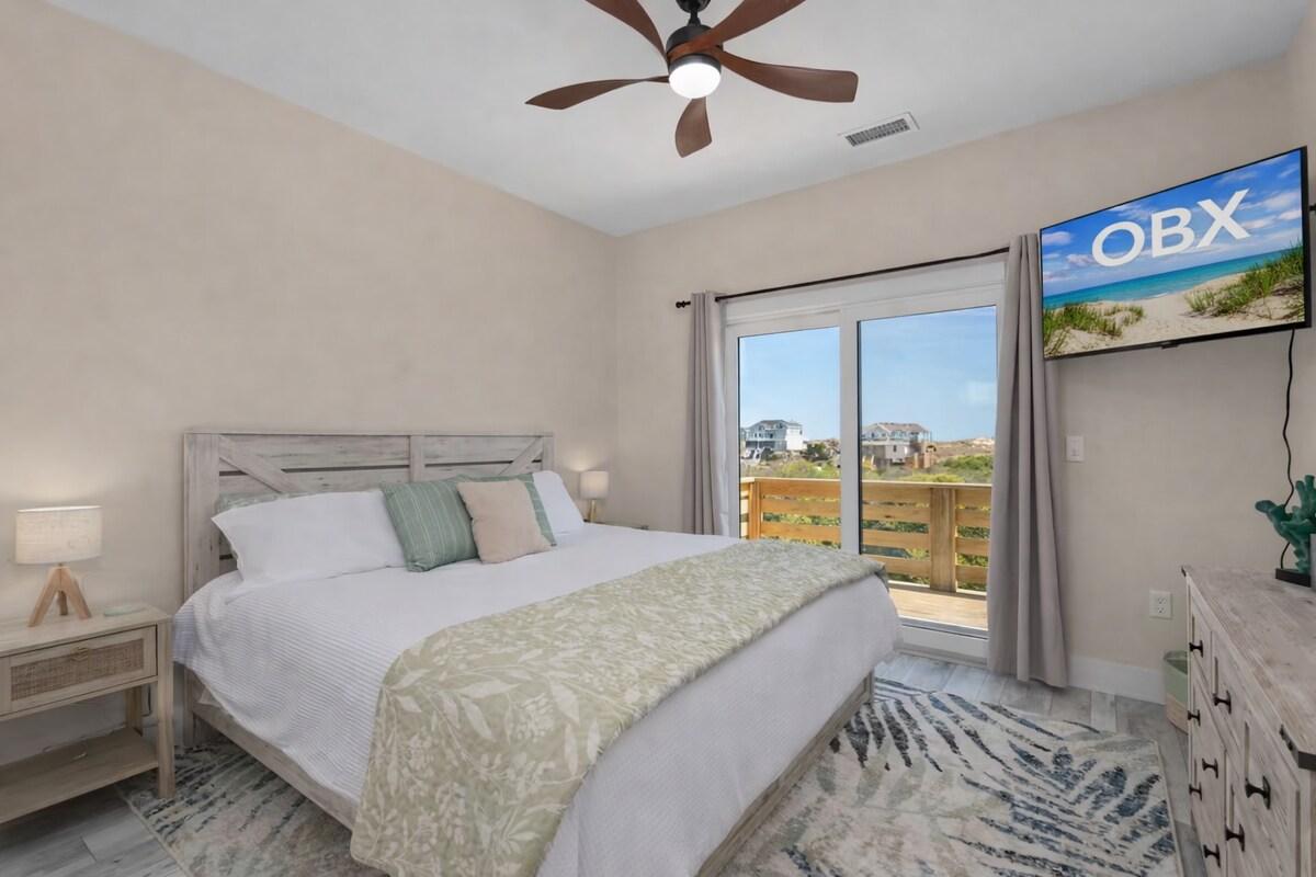 OBX to Sea — Bedroom 1 image 4