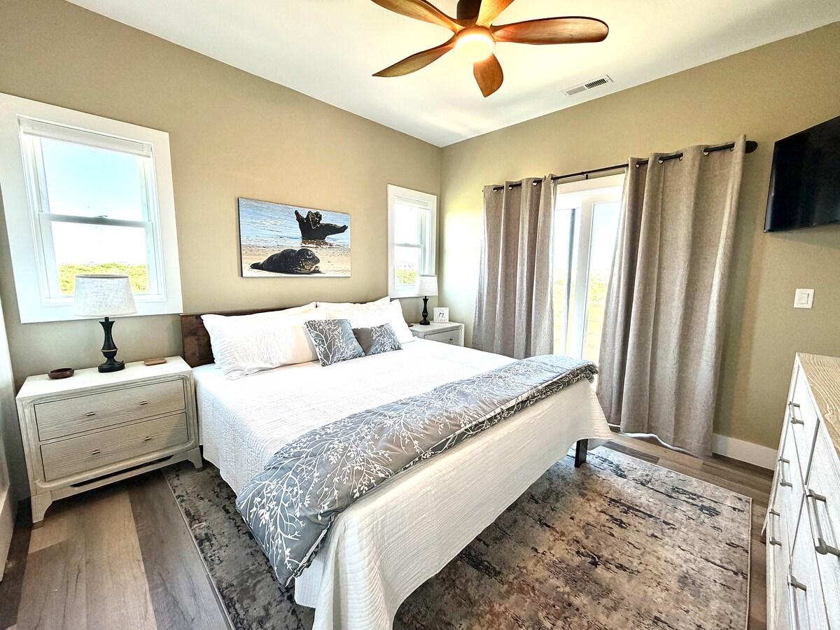 TripleSea — Bedroom 1 image 5
