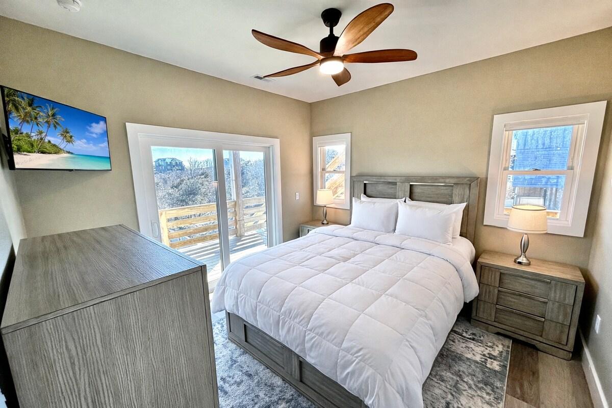 TripleSea — Bedroom 3 image 1