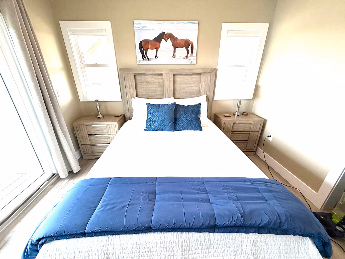 TripleSea — Bedroom 3 image 2