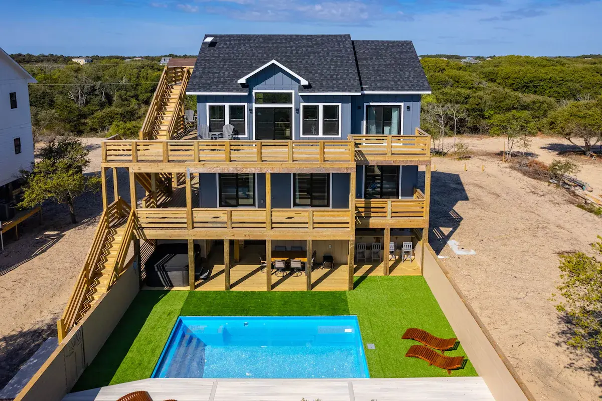 Shades of Murmaids in Carova, Outer Banks